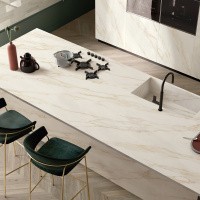 Керамогранит Arabesco Gold цвет керамогранитной плитки Белый